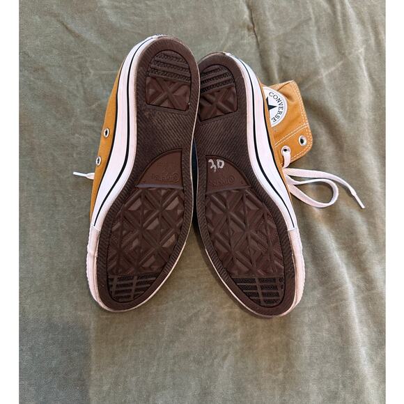 Unisex Converse Hi Top Chuck Taylor All Star Trainers "Burnt Honey" Gold - Picture 5 of 8